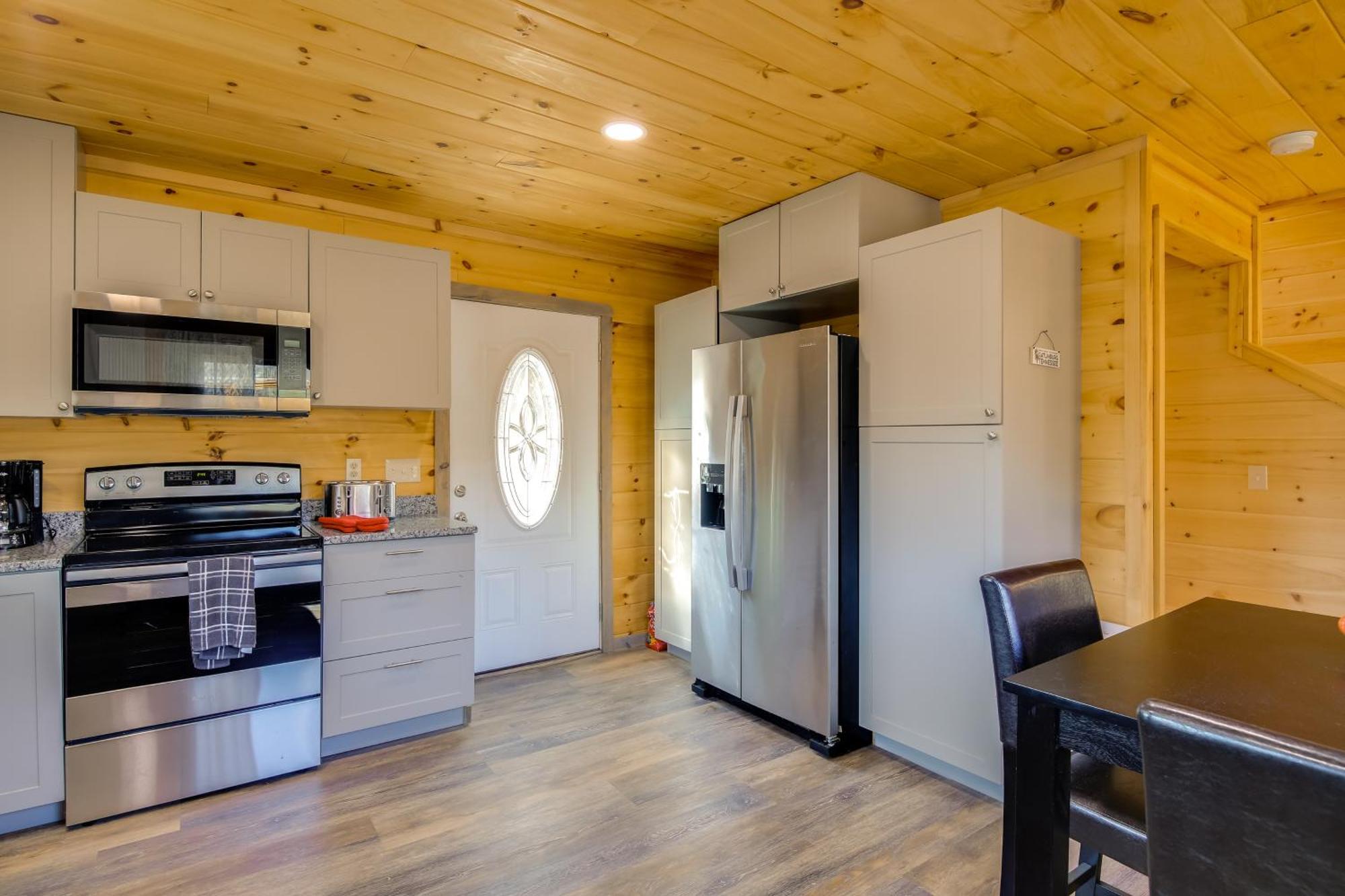 Gatlinburg Cabin With Game Room, Hot Tub And Mtn Views Exterior foto