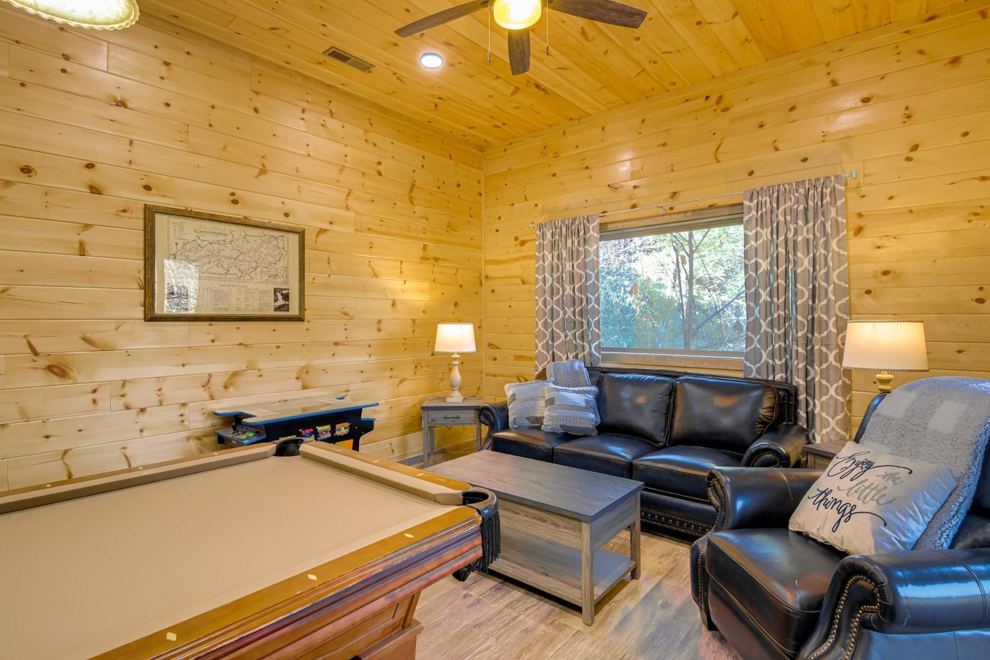 Gatlinburg Cabin With Game Room, Hot Tub And Mtn Views Exterior foto